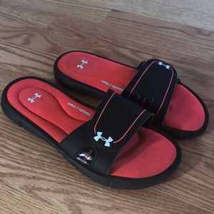 Under Armour Sandles/sliders